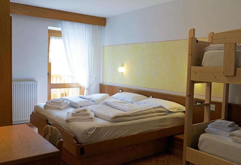 Семейный Номер, Alpen Hotel Rabbi