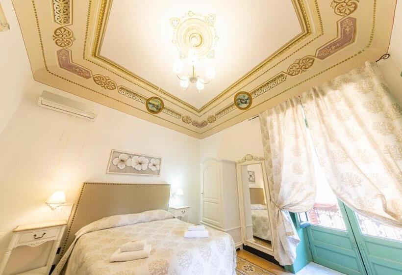 Полулюкс Повышенной Комфортности, Palazzo Villelmi