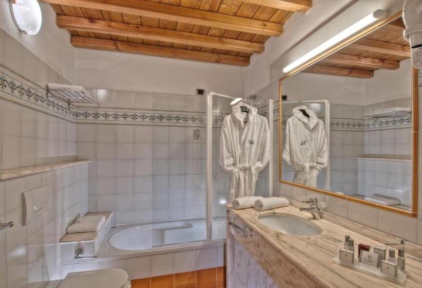 Superior room with lake view, Galvani