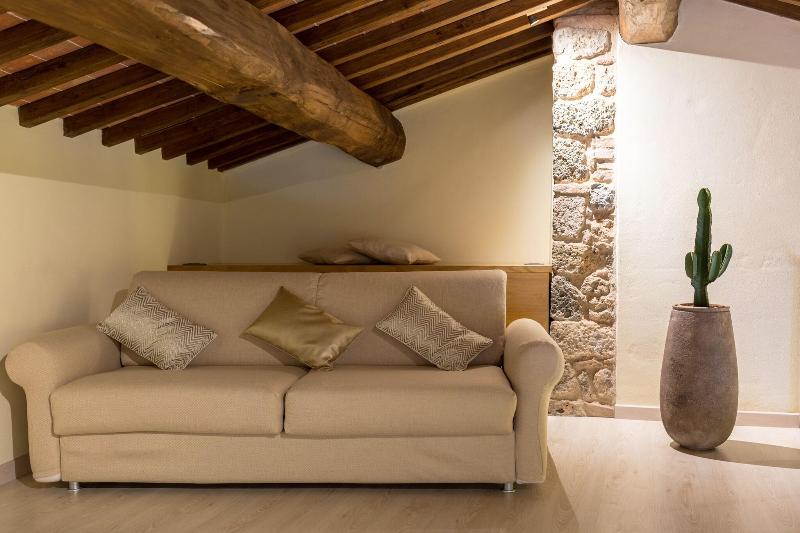 سوییت لوکس, Relais La Costa Historical Residence