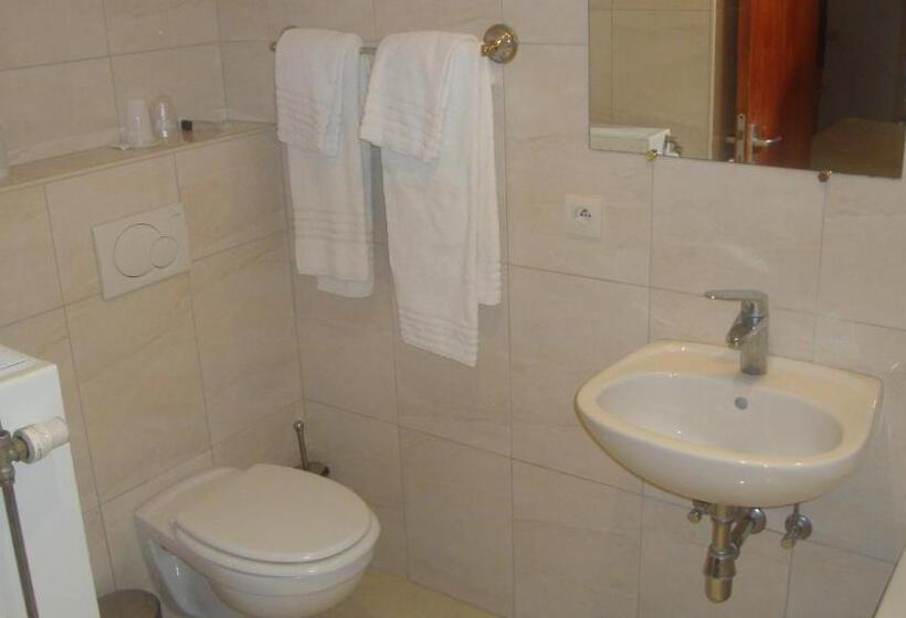 اتاق استاندارد, Windsor