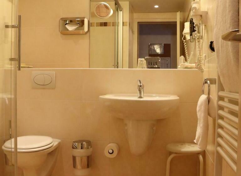 Номер Стандарт, Parkhotel Obertshausen