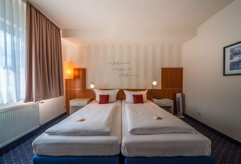 Номер Стандарт, Parkhotel Obertshausen
