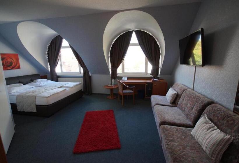 Номер Стандарт, Bauschheimer Hof