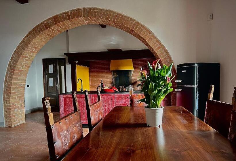 شقة غرفة واحدة مزودة بتراس, Villa Mucellena