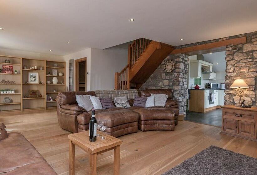 Дом 1 Спальня, Rhiwddu Barns   Brecon Beacons National Park