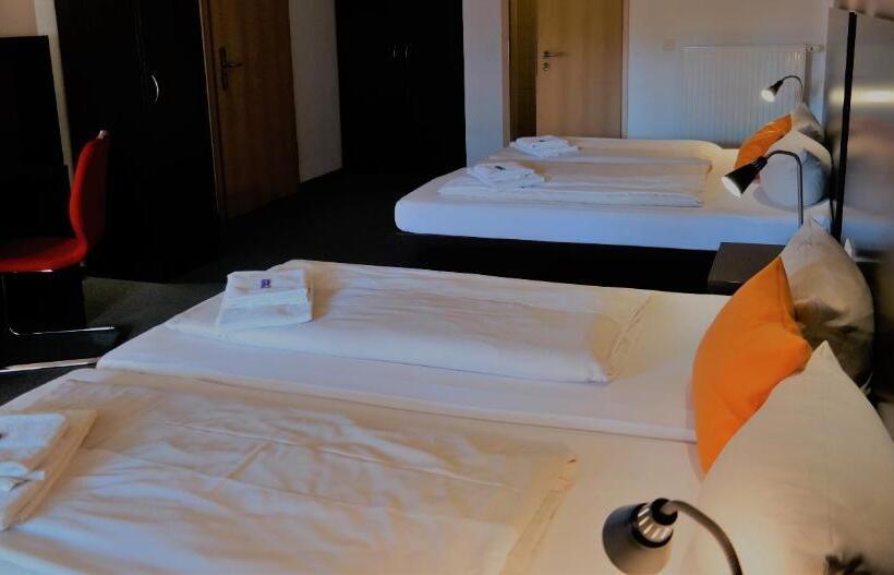 Номер Стандарт Трехместный, Gs Hotel Mindelheim