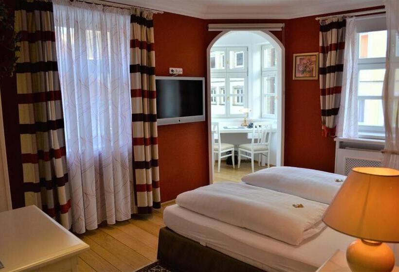 Номер Стандарт, Die Kronacher Stadthotels
