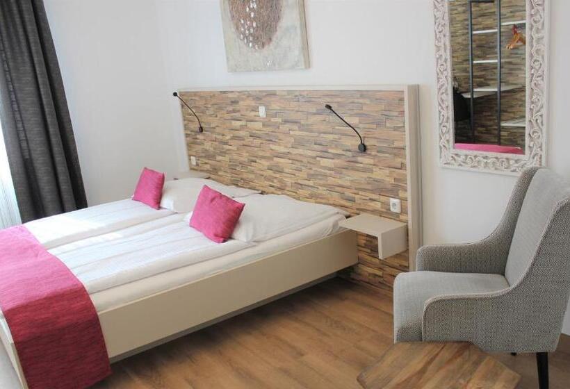 Номер Стандарт с Балконом, Am Blumenhaus
