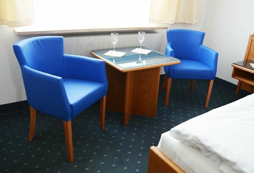 Номер Стандарт, Stadthotel Freilassing