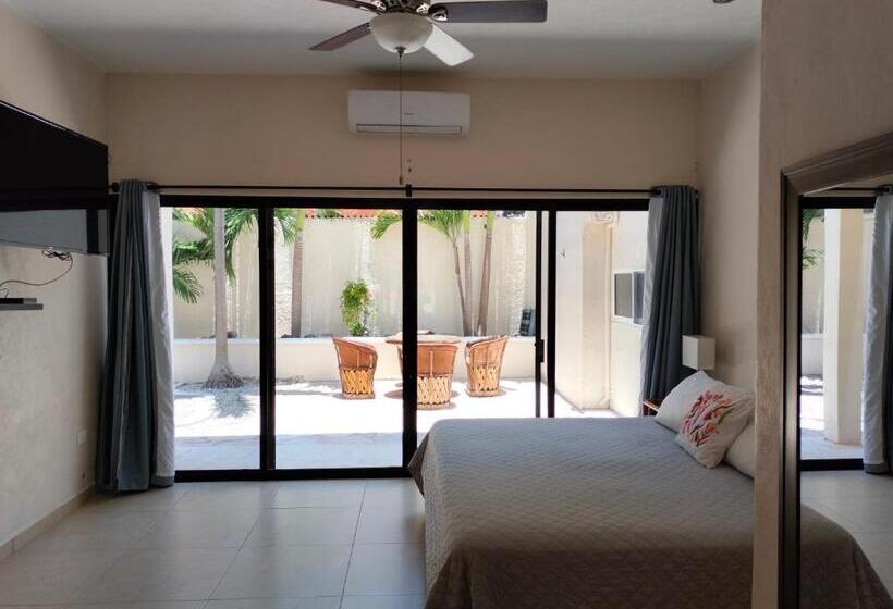 جناح مطلّ علي حمام السباحة, Cabañas Puerto Morelos