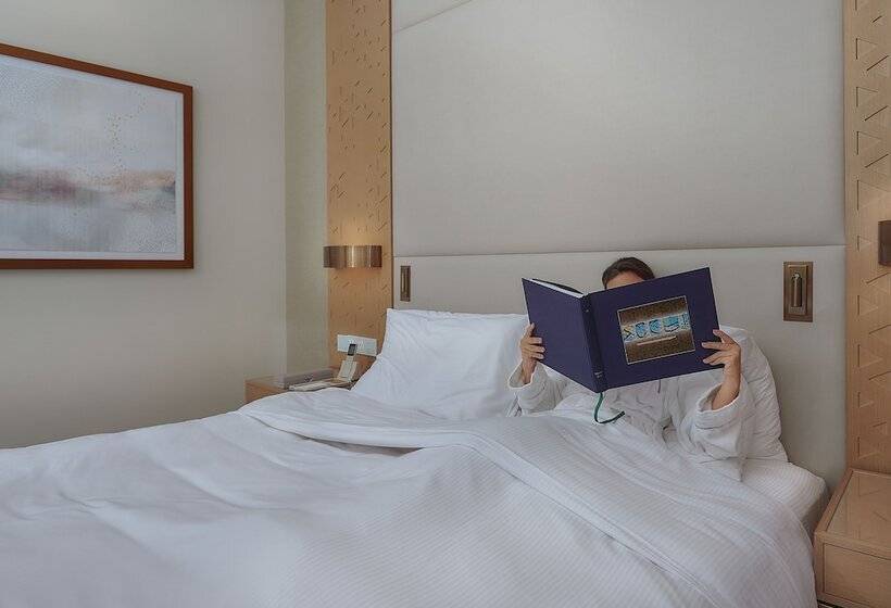 Номер Deluxe Вид на Город, Palace Beach Resort Fujairah