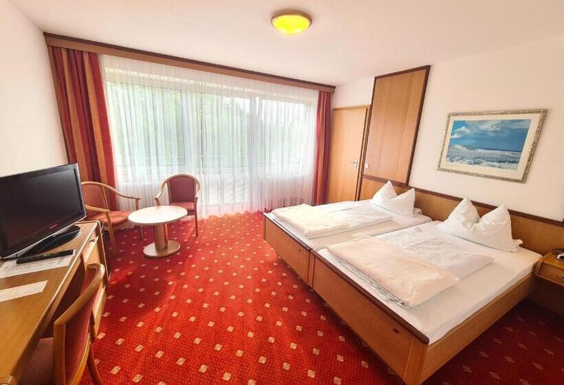 Семейный Номер, Thermenhotel Tannenhof   Ihr Wohlfühl