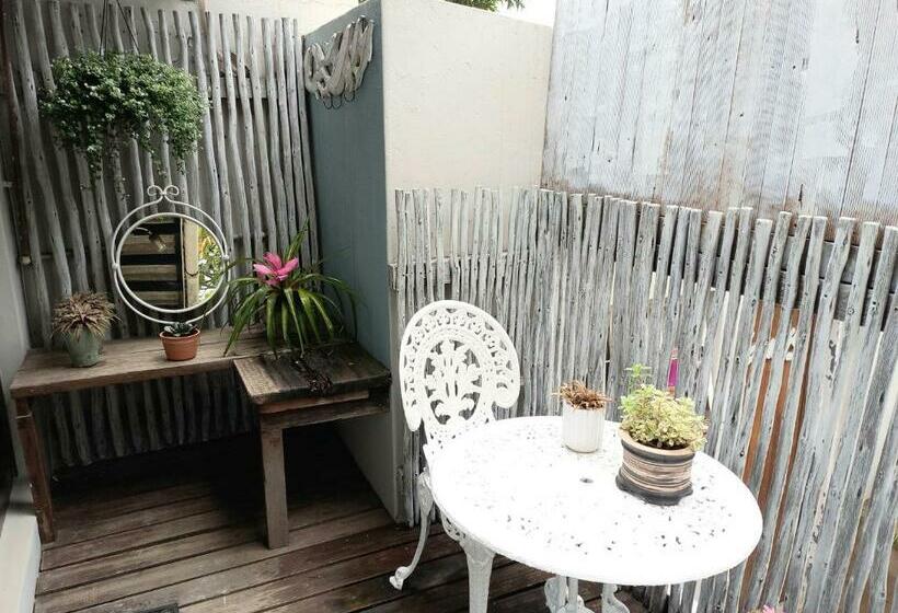 스탠다드 룸, Driftwood Suite, Villa Roc Guesthouse, Salt Rock Ballito, No Loadshedding