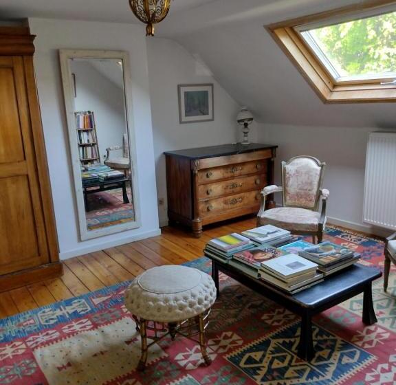 Standard room with outdoor bath, L Heure Bleue