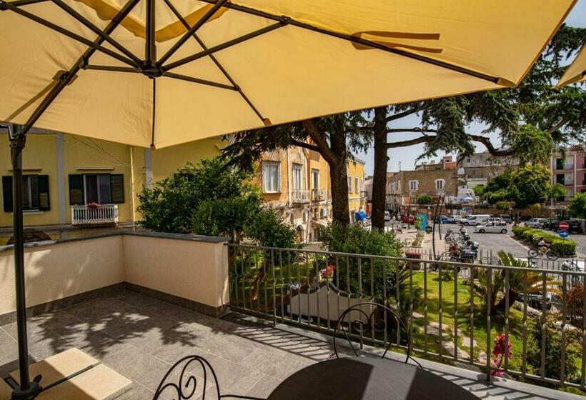 Номер Стандарт Трехместный, Villa Barone