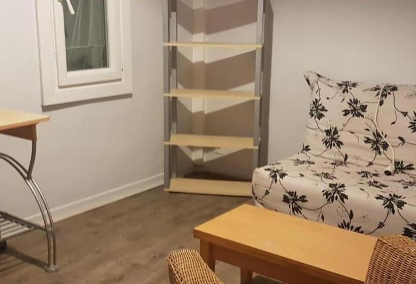 Номер Стандарт, 1er Etage Privatif Dans Une Maison