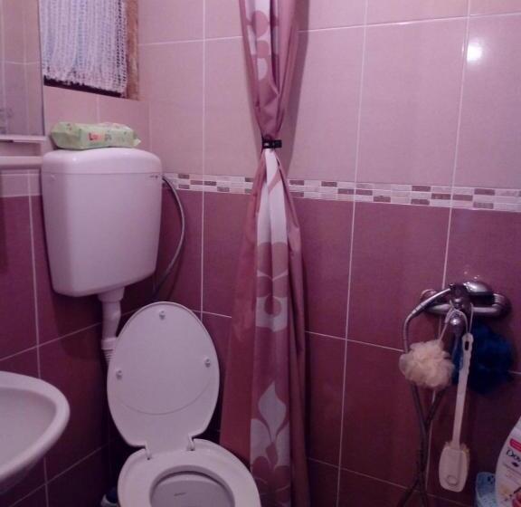 سوییت خانوادگی, Veličanka