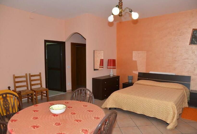 Семейный Номер, Villa Annette B&b