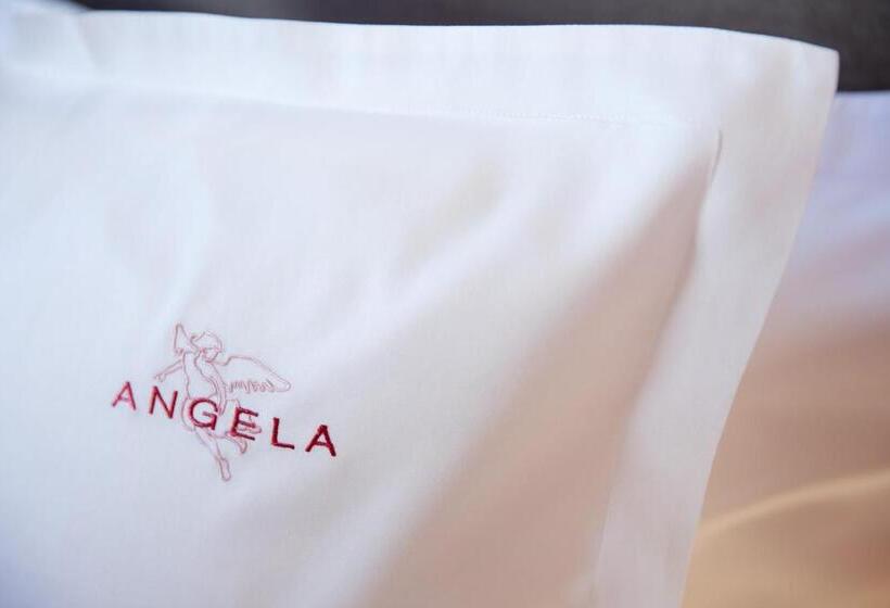 수피리어 스위트, Angela