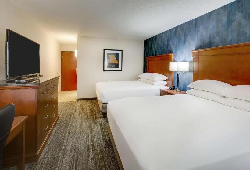 Номер Стандарт Верхний Этаж, Drury Inn & Suites St. Louis St. Peters