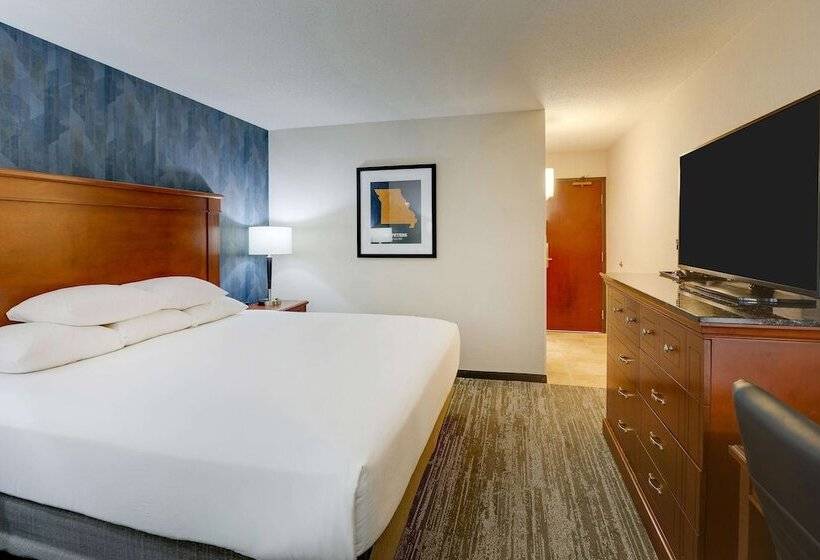 Номер Deluxe, Drury Inn & Suites St. Louis St. Peters