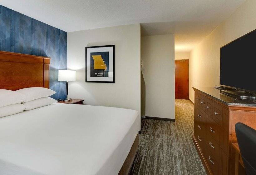 Номер Deluxe, Drury Inn & Suites St. Louis St. Peters