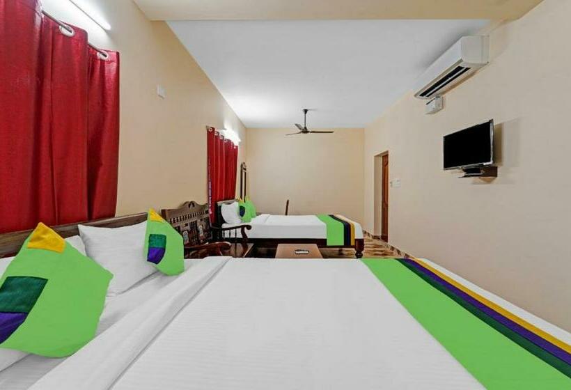 Номер Deluxe, Sri Saveraa Residency