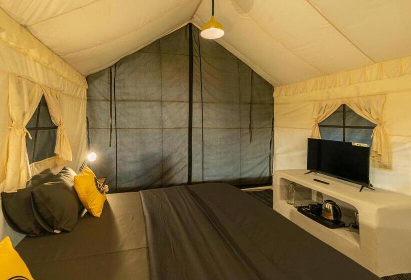 Standard Tent, The Hosteller Kasol Riverside