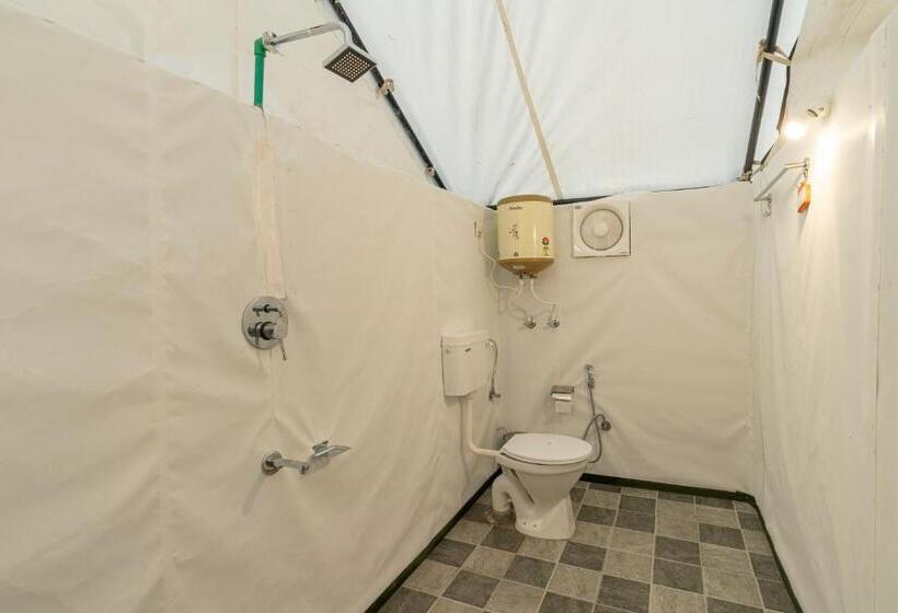 Deluxe Tent, The Hosteller Kasol Riverside