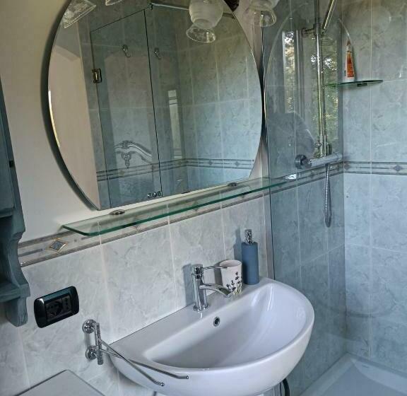 Номер Стандарт Вид на Сад, Al Picchio Verde A.p.s