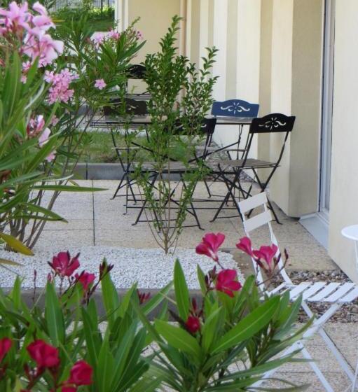 Студия Классика, Residence Carouge Appart