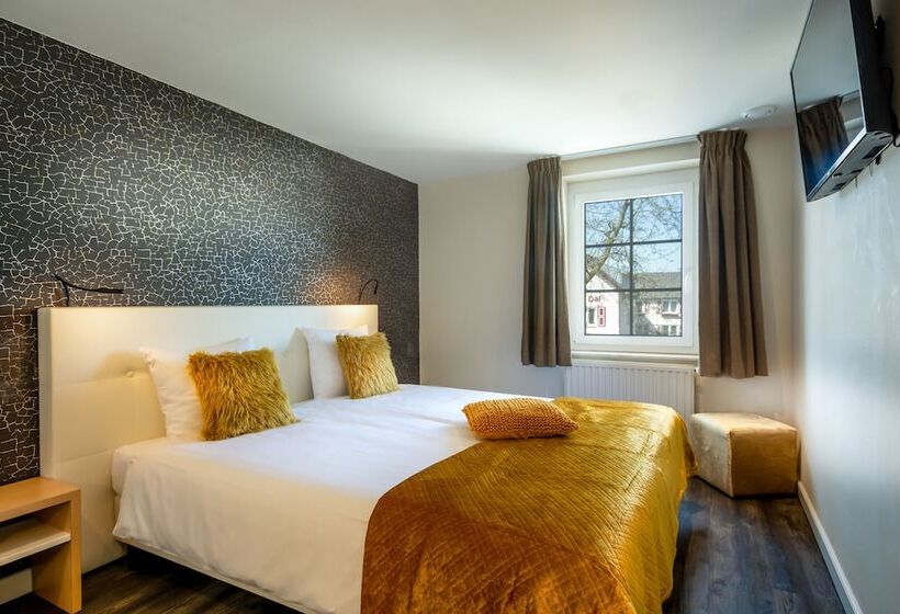 스위트, Aparthotel Ons Epen
