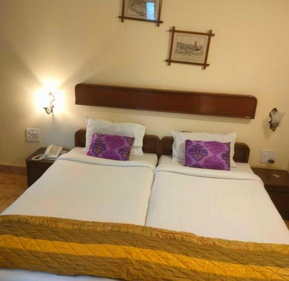 Номер Deluxe с Балконом, The Dhanhills   A Valley View Hotel In Panchgani