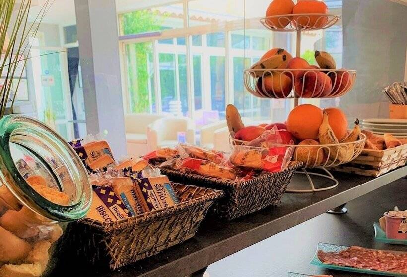 Номер Стандарт, & Spa Gil De France Cap D Agde