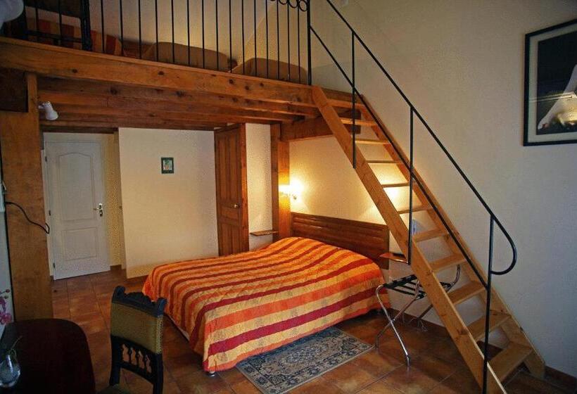 Номер Стандарт Трехместный, Le Clos Des Arts
