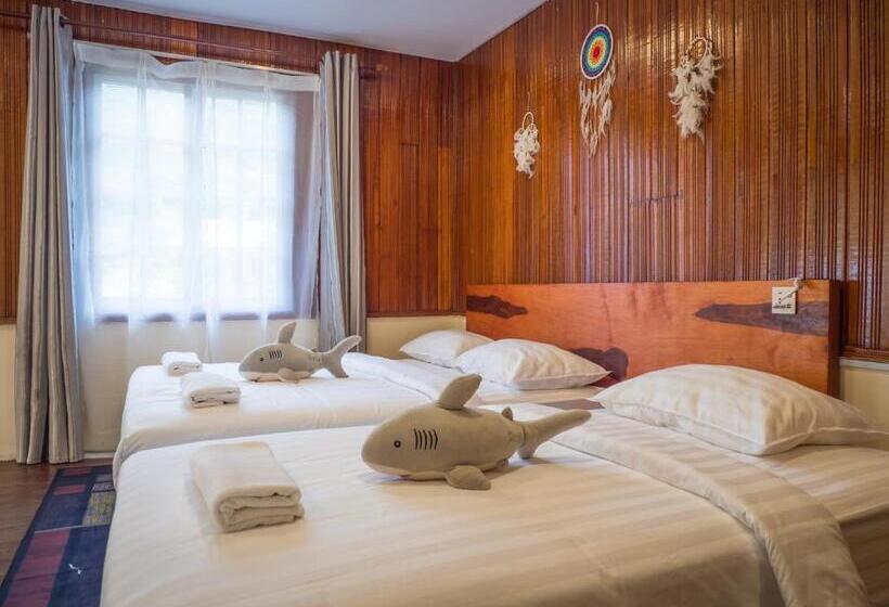 Семейный Номер Вид на Сад, Timba Garden Free Town And Jetty Transport