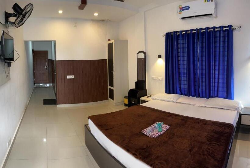 Стандартный Номер Кровать Кинг, Dakshinakasi Guest House