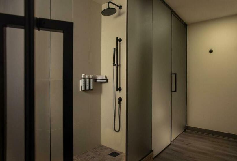 带大床的标准间, Ac Hotel By Marriott Downtown Los Angeles