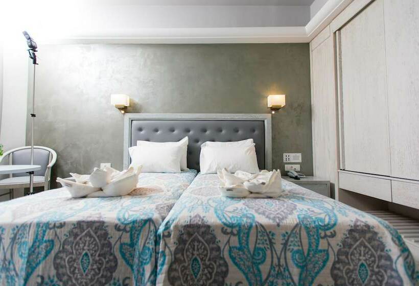 اتاق استاندارد با چشم‌انداز شهر, Anita Beach Hotel  Adults Only