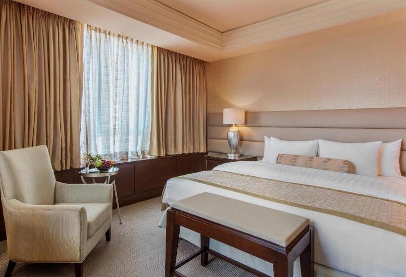 プレミアムルーム, Crimson Hotel Filinvest City, Manila