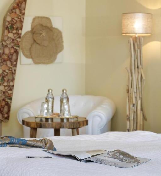Классический Номер, The Originals Hôtel Le Cise Restaurant Chambres Et Suites