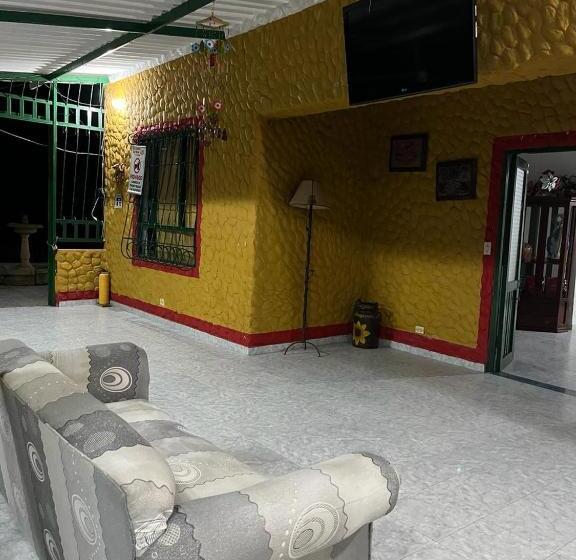 Семейный Номер, Campestre Las Marias  El Colegio