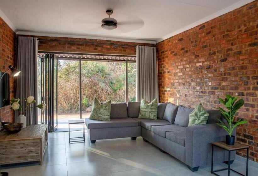 침실 1개 주택, Featherwood Farm & Nyala Lodge