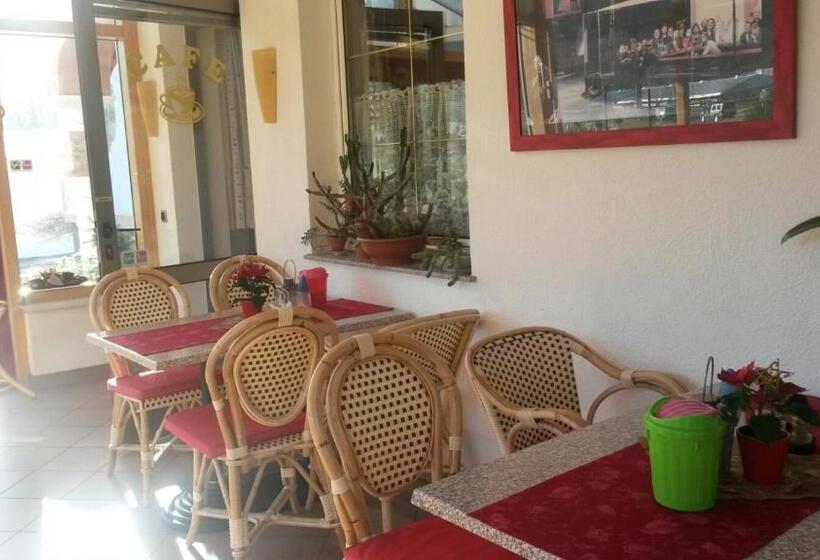 Семейный Номер, Pension Parzer Pressbaum Bei Wien
