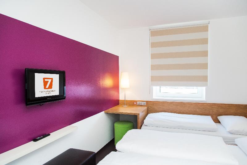 Номер Стандарт Трехместный, B&b Hotel Salzburg Süd