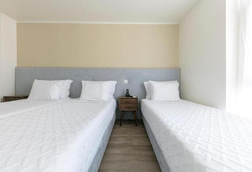 Номер Стандарт Трехместный, D' El Rei B&b