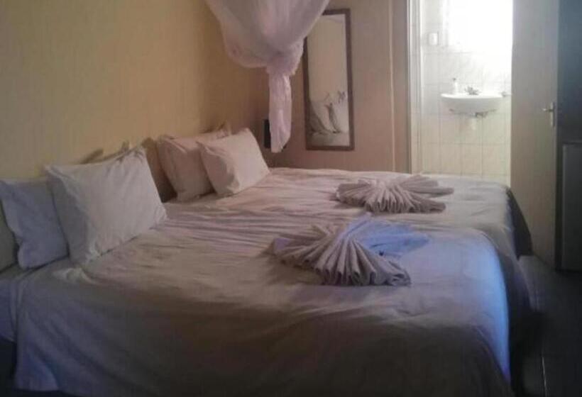 اتاق کلاسیک, The Farmhouse Boutique Guesthouse And Beergarden Cc