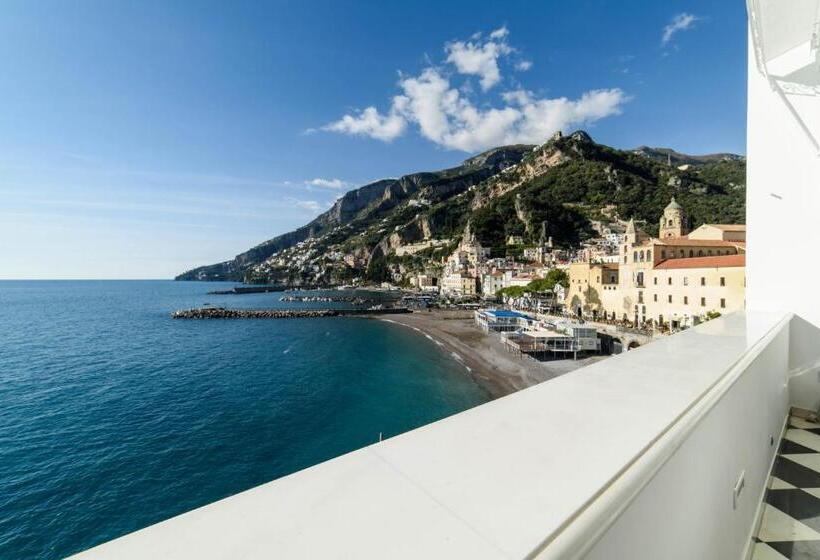 Номер Deluxe Вид на Море, Palazzo Don Salvatore