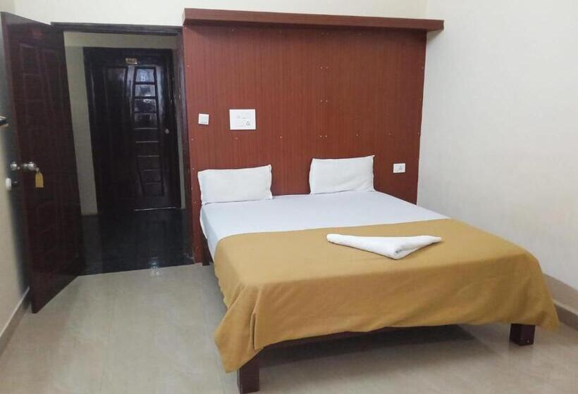 标准间, Grand Jp Inn Near 2 Km From Gundlupet Bus Stand